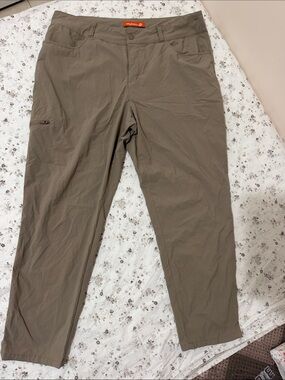 Merrell Men's Cargo Pants in Olive